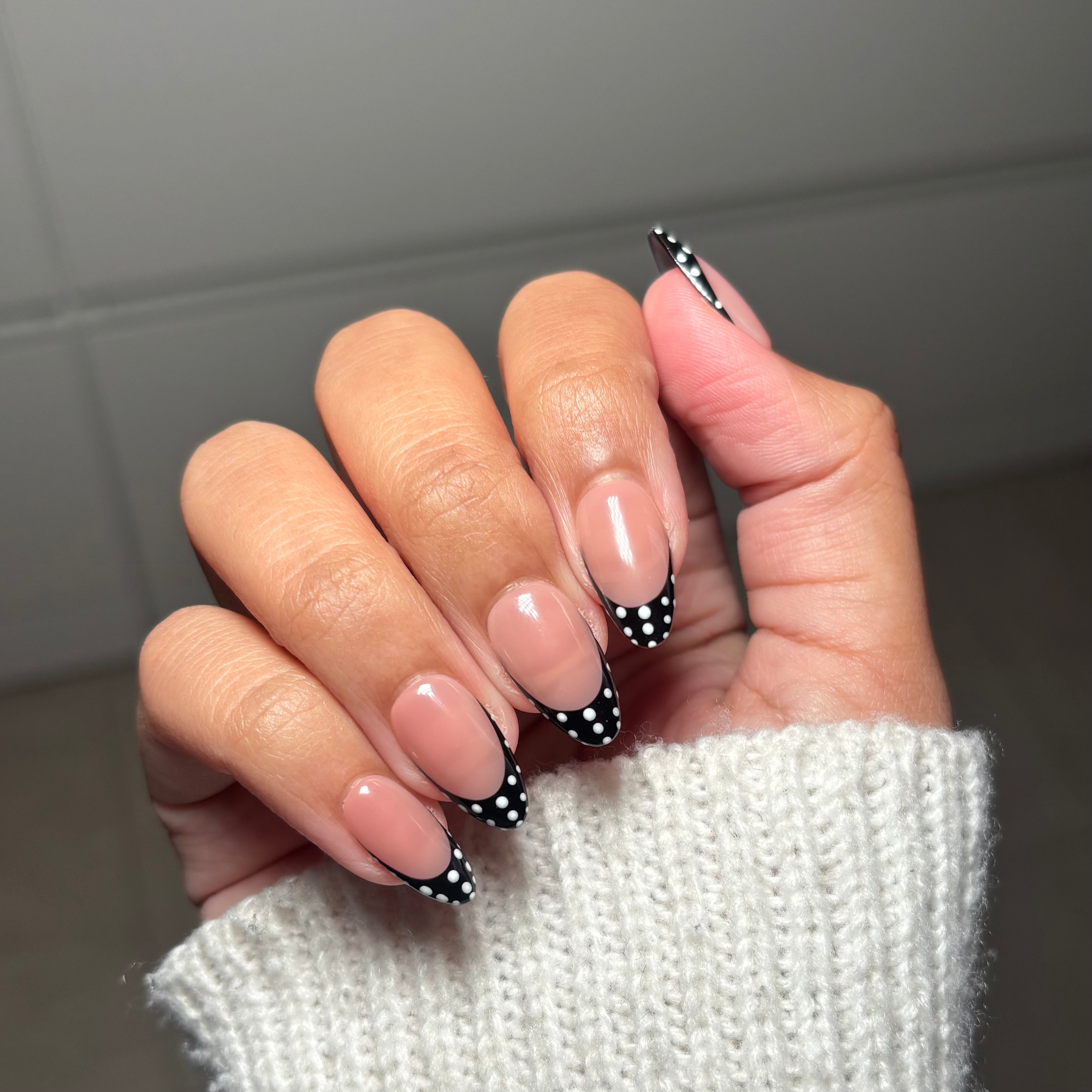 Dot Affair