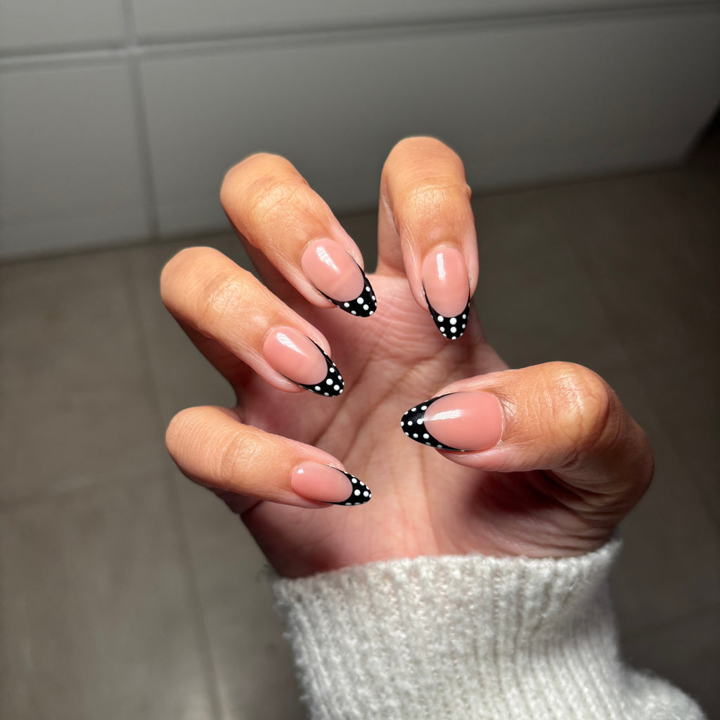Dot Affair